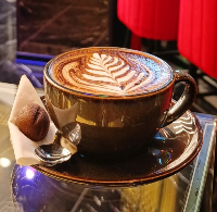 کارامل ماکیاتو با شیر نارگیل